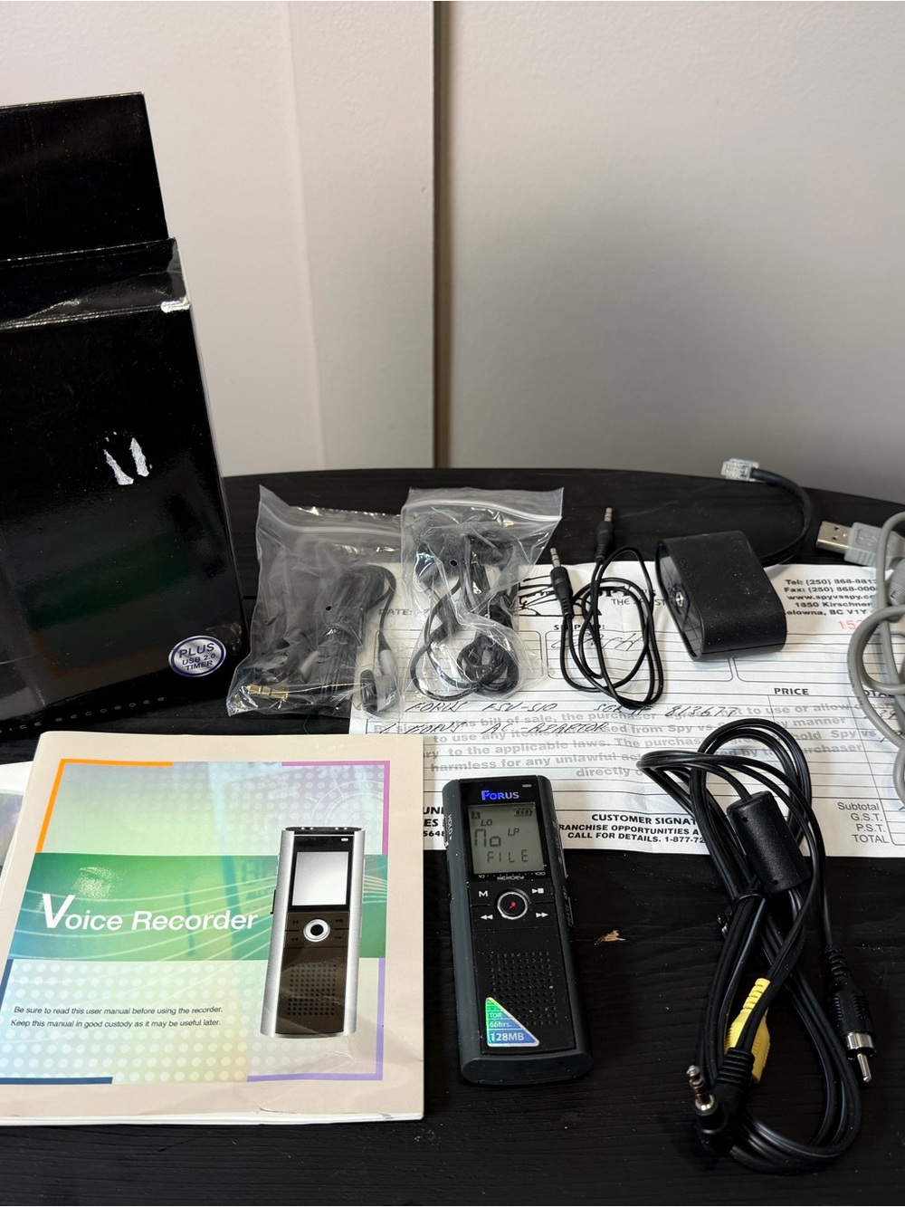FORUS -FSV 510 Plus voice recorder *Original box accessories pocket size-Mint